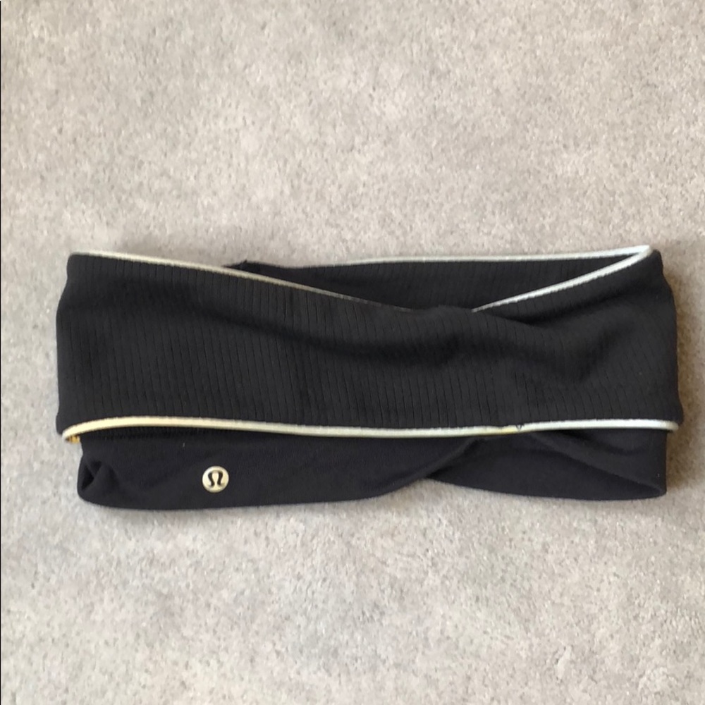 Lululemon running head wrap band